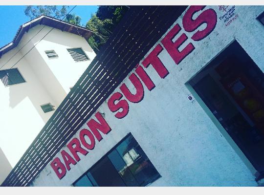 Baron Suites Casa de hóspedes Ubatuba